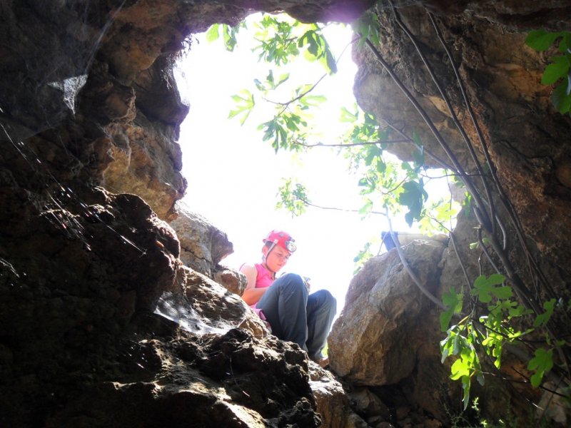 Proljetno špiljarenje novih i starih članova SO Sv Mihovil