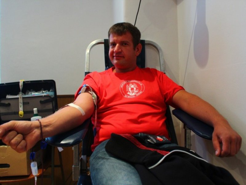 Članovi HPK Sveti Mihovil  - doborovoljni davatelji krvi